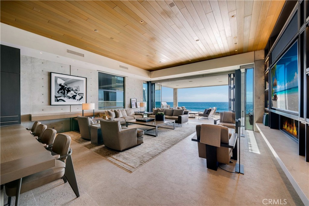 Beach Road Custom (BR) - Residential