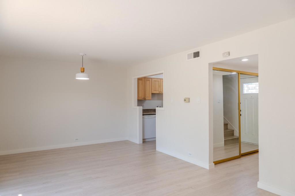 3206 Admiralty Lane