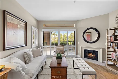 140 Villa Point Dr, Newport Beach, CA 92660 - MLS#: NP26055355