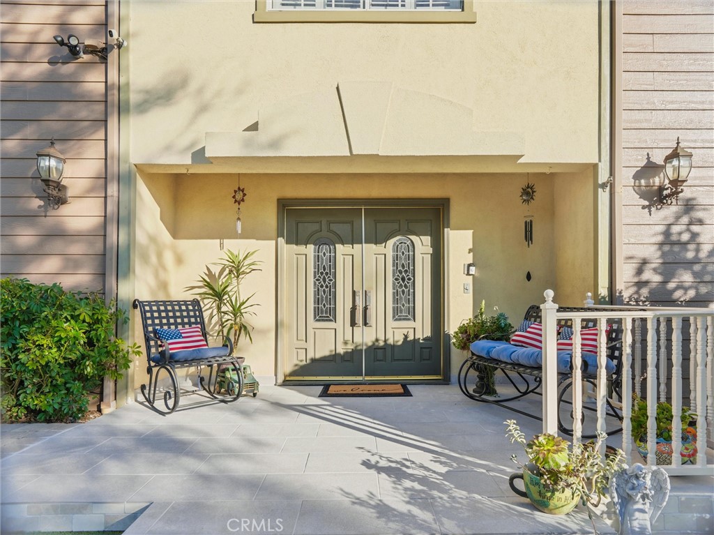 99 W Grandview Avenue