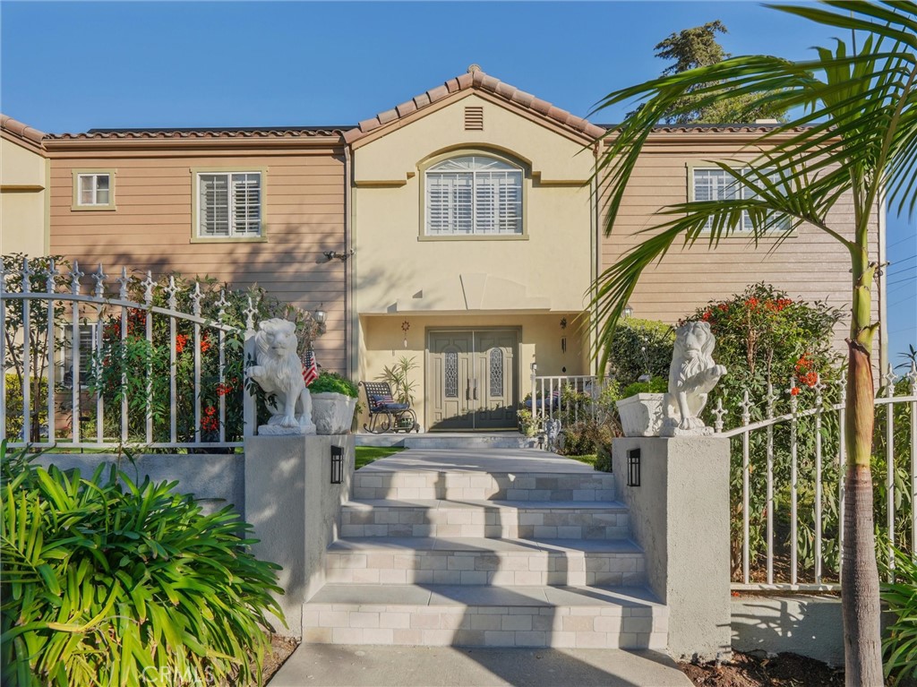 99 W Grandview Avenue