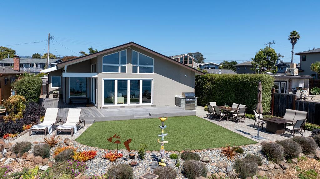 721 Seacliff Drive