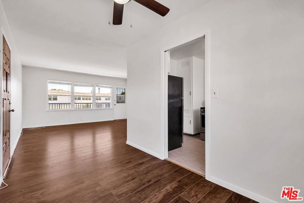 3311 3/4 W 77th Street