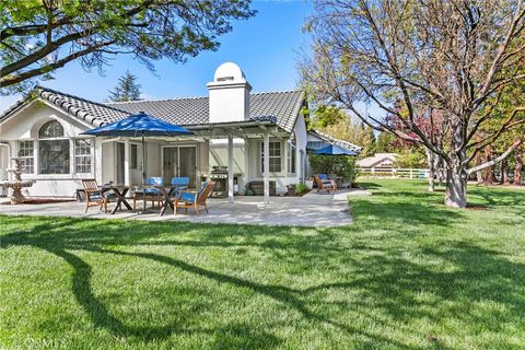 Tiny photo for 1609 Tanager Court, Templeton, CA 93465 (MLS # NS26045855)