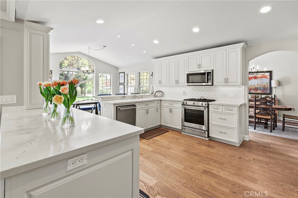 PROPERTIES 1609 Tanager Court