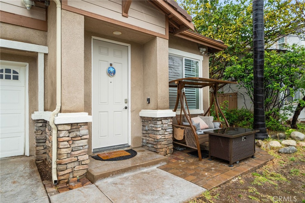 3229 E Drycreek Road