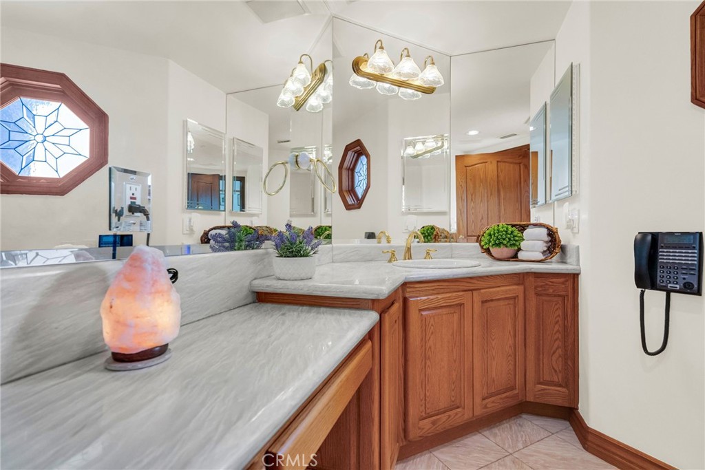 7340 Live Oak Drive