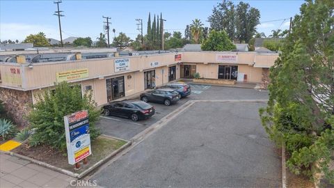 Photo of 106 N Riverside Ave, Rialto, CA 92376 (MLS # CV25263148)
