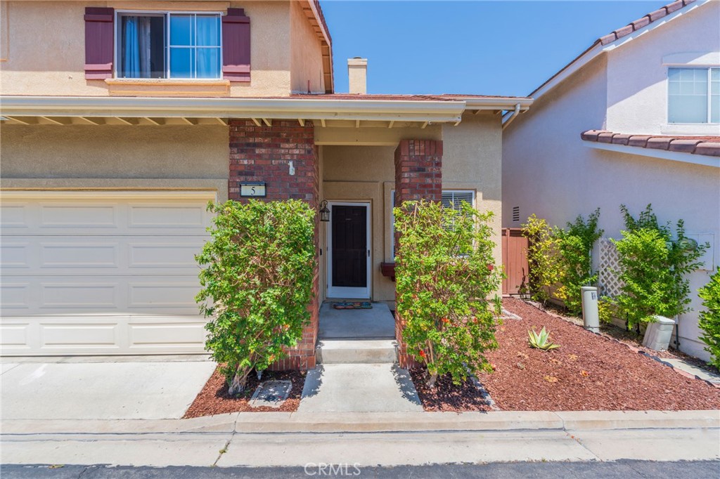 5 Sherrelwood Court