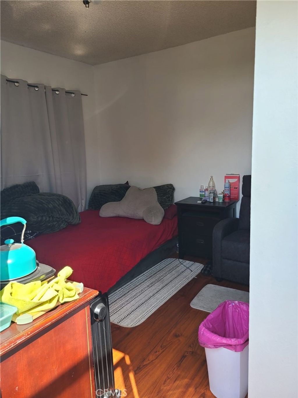 Photo of 1313 S Broadacres Ave, Compton, CA 90220 (MLS # DW26084230)