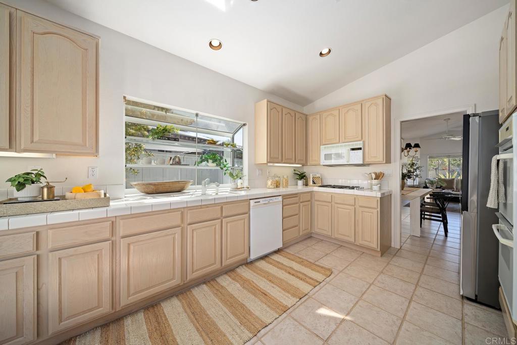 Ivey Ranch (32001) - Residential