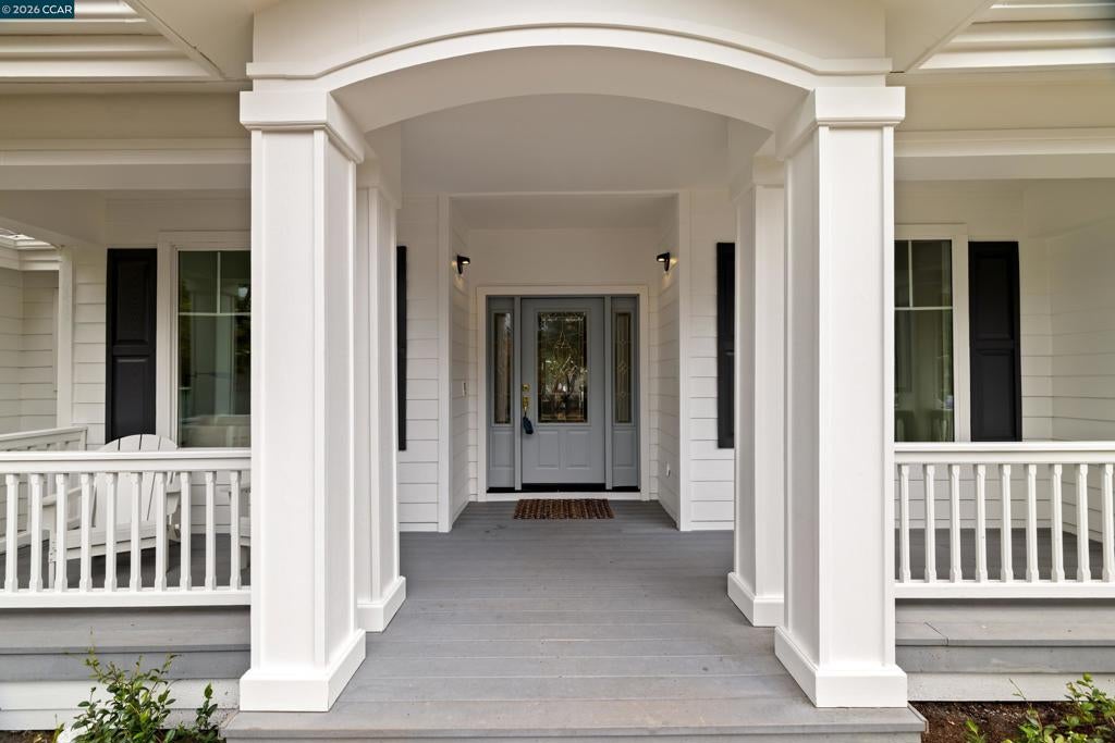 27 Stanton Ave