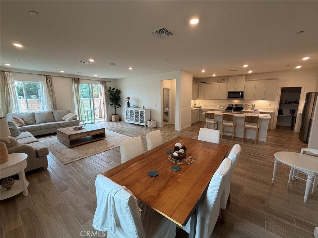 25575 Sedona