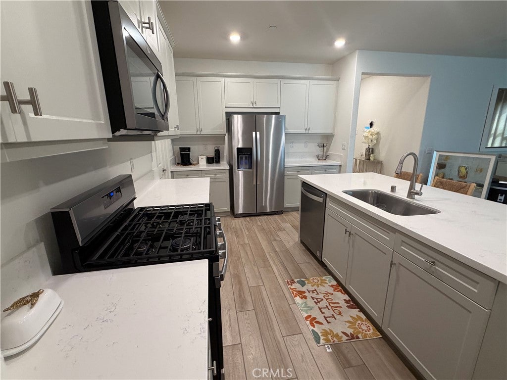 25575 Sedona