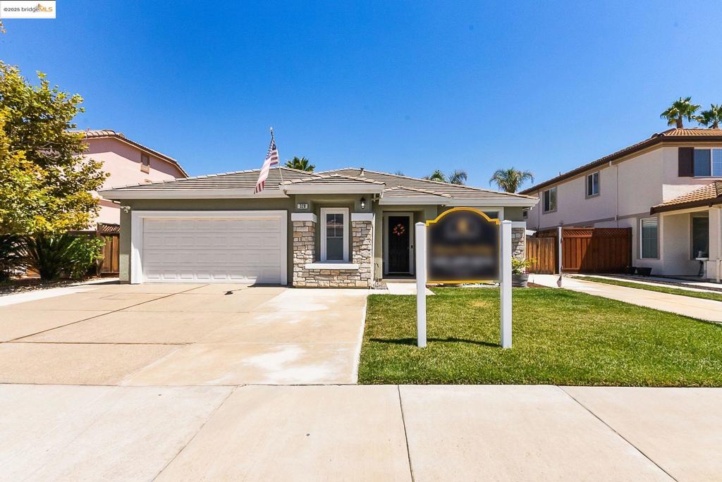Charming single story home located near Timber Point Elementary School and minutes to Brentwood, shopping, parks and the beautiful California Delta. This open floor plan has updates throughout and features tons of natural light, tankless water heater, whole house fan, full RO and filtration system, surround sound, newer HVAC system, sauna, beautiful landscaping and backyard oasis. Must see to appreciate this move in ready home. OPEN HOUSE SUNDAY AUGUST 10th from1:00-3:00