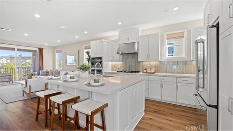 908 Chinon Irvine CA 92618