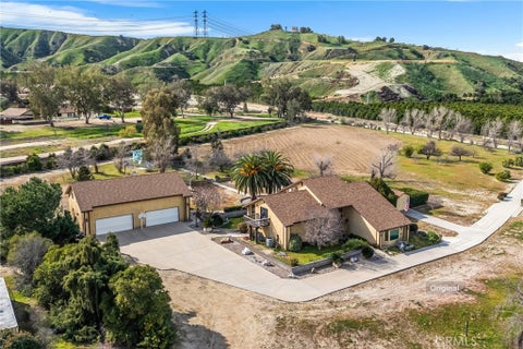 Photo of 28450 Live Oak Canyon Road, Redlands, CA 92373 (MLS # OC26033079)