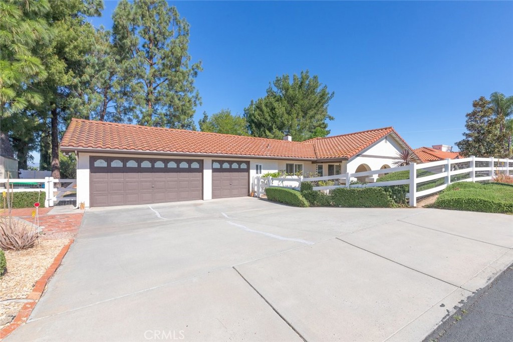 40265 Paseo Sereno