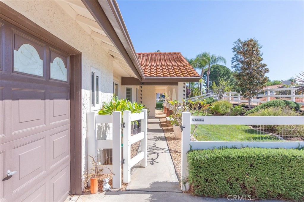 40265 Paseo Sereno