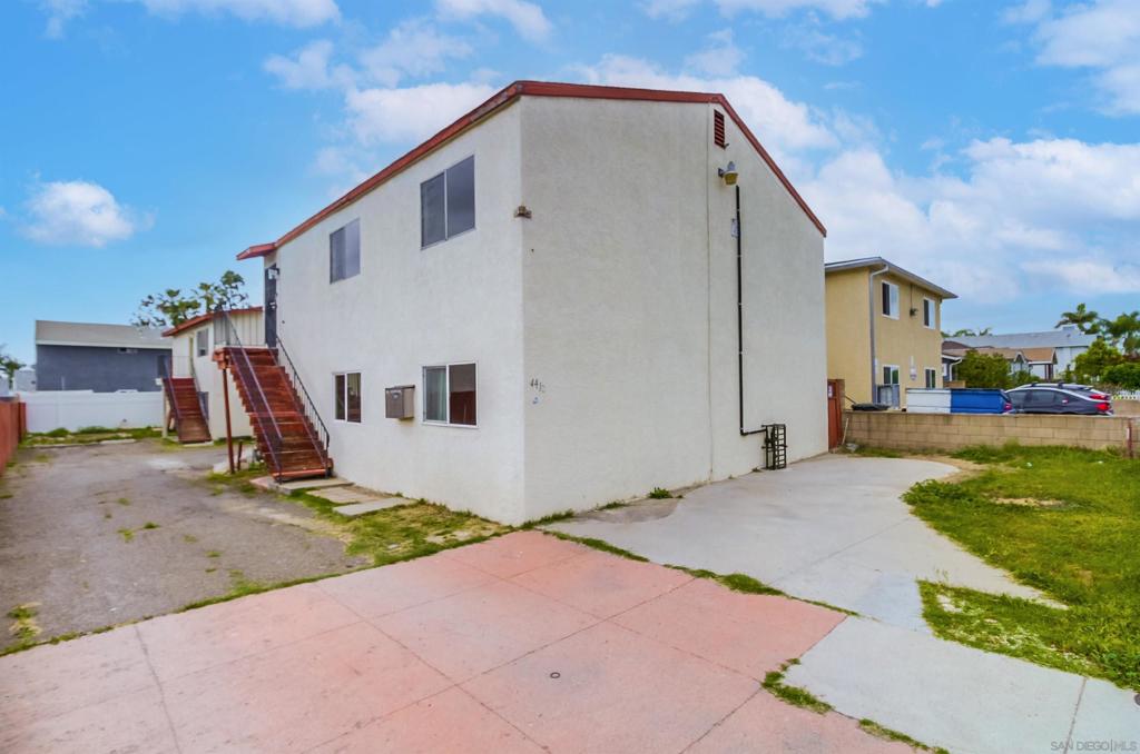 4410 12 Highland Ave