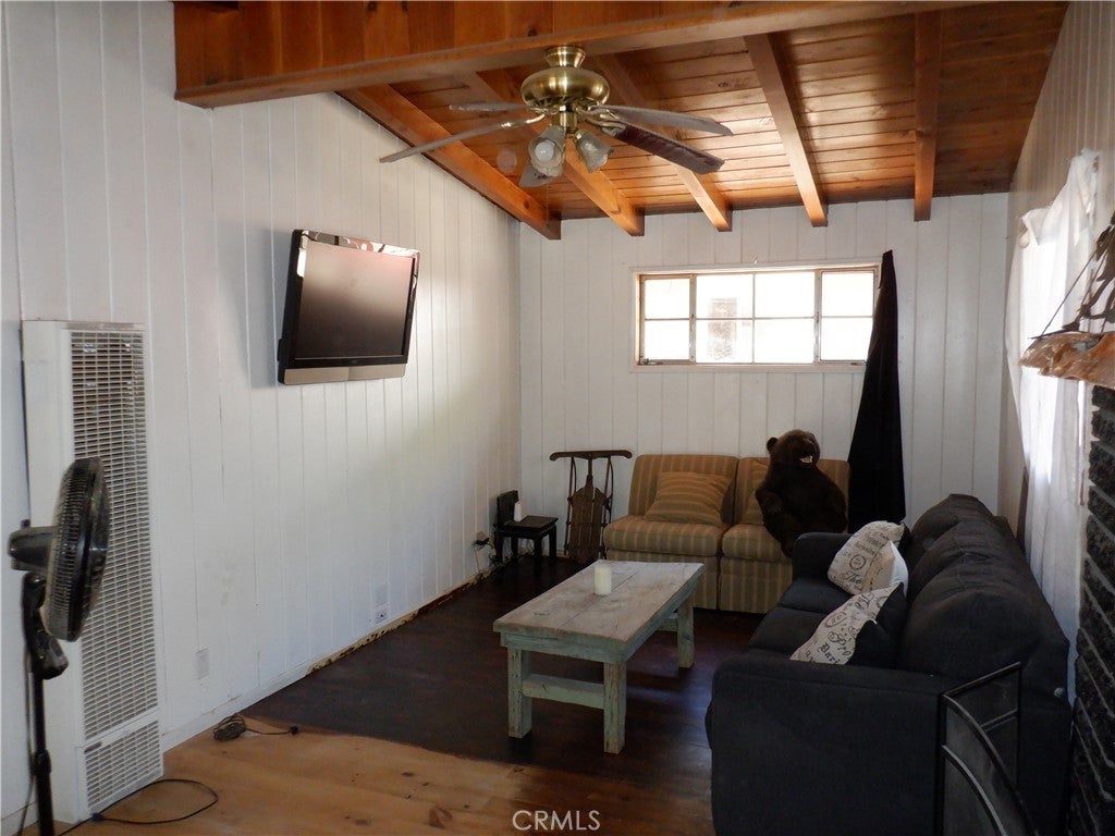 582 Beechnut