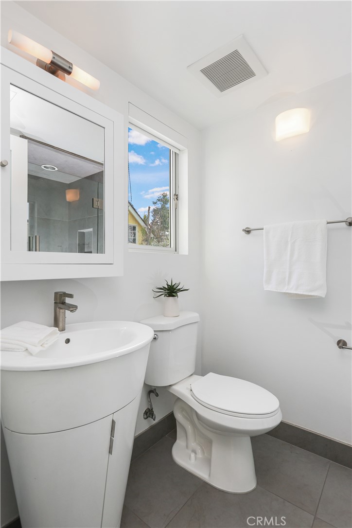 Corona del Mar South of PCH (CDMS) - Residential