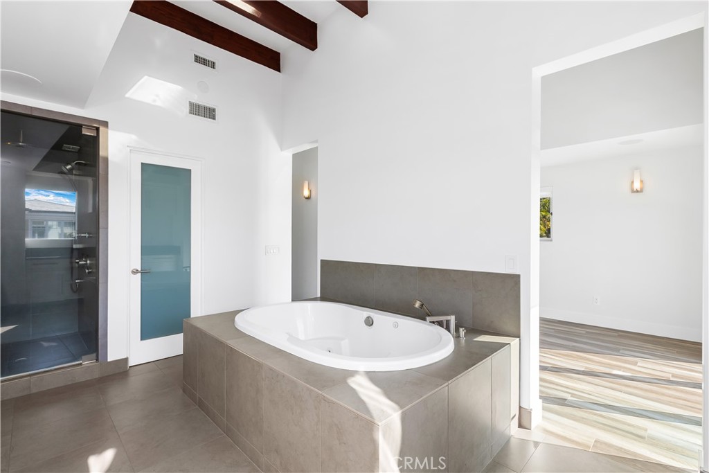 Corona del Mar South of PCH (CDMS) - Residential