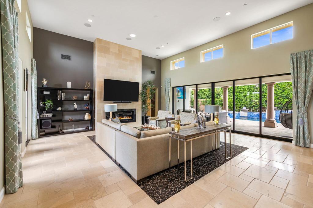 Revelle at Clancy Ln - Residential