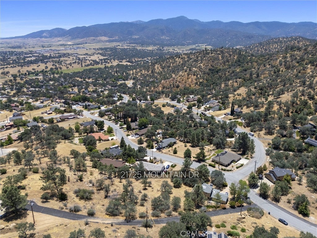 21725 Mountain