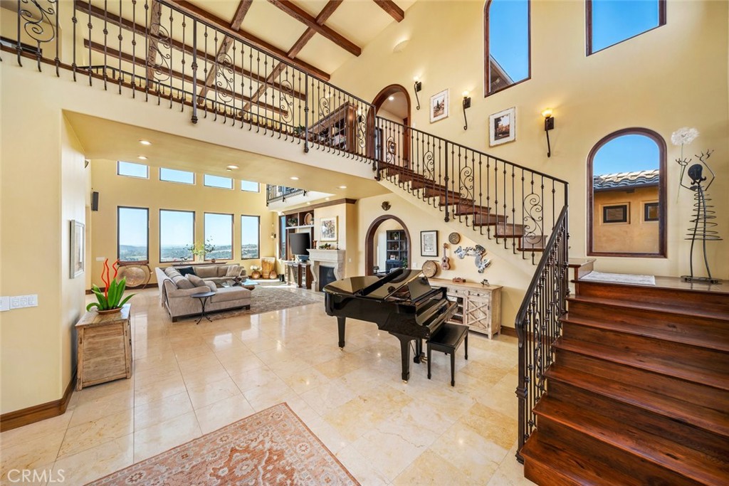 Las Ventanas - Residential