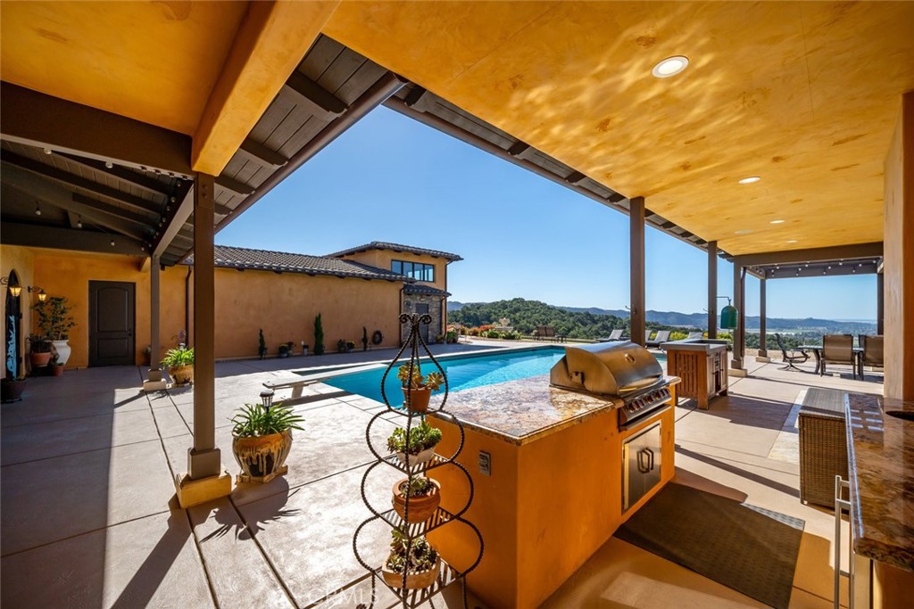 Las Ventanas - Residential