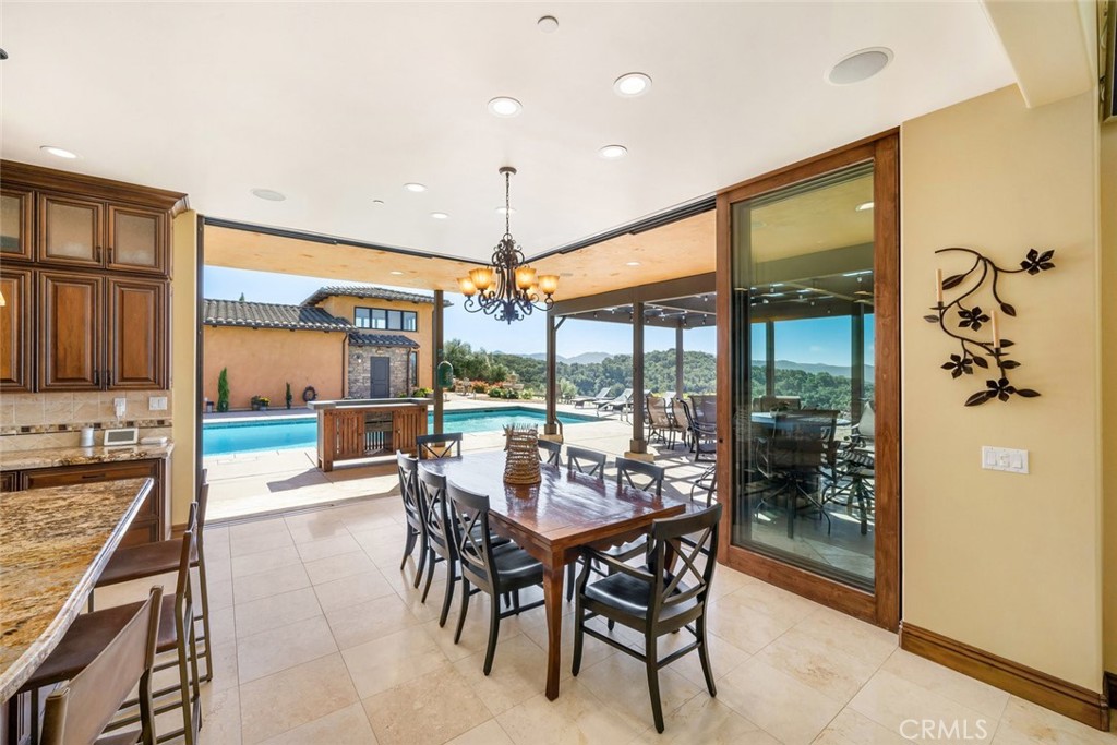 Las Ventanas - Residential