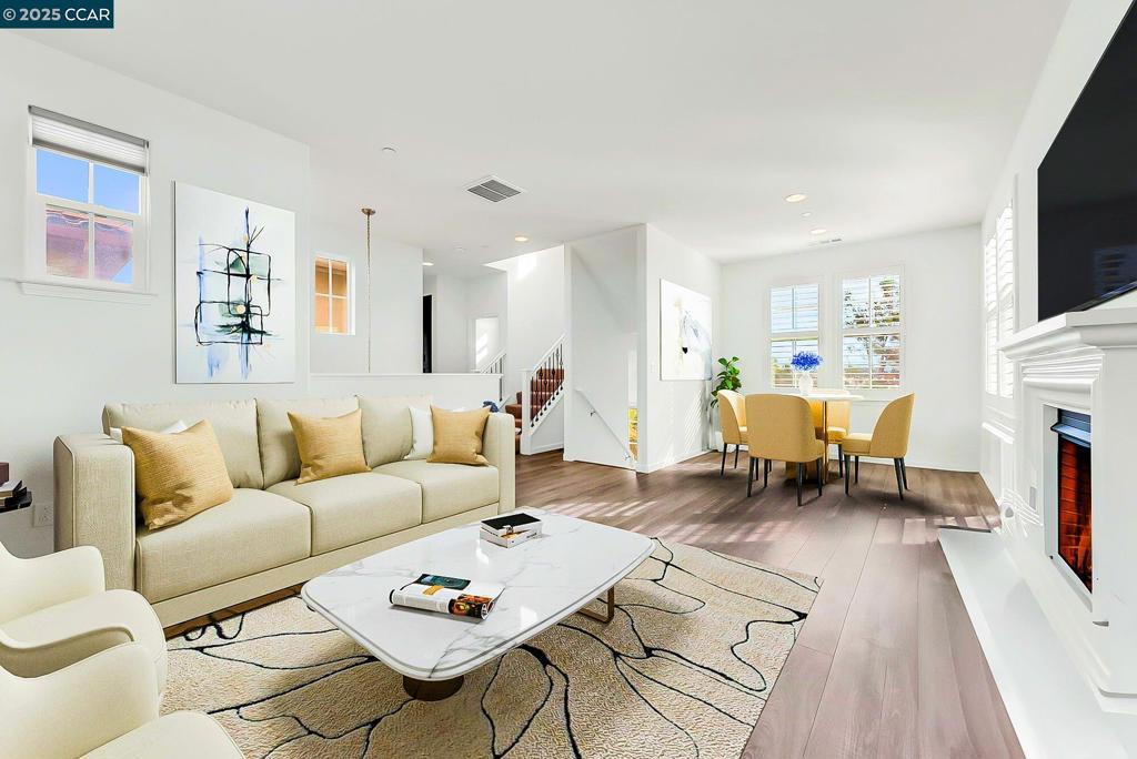 HILLTOP - Residential