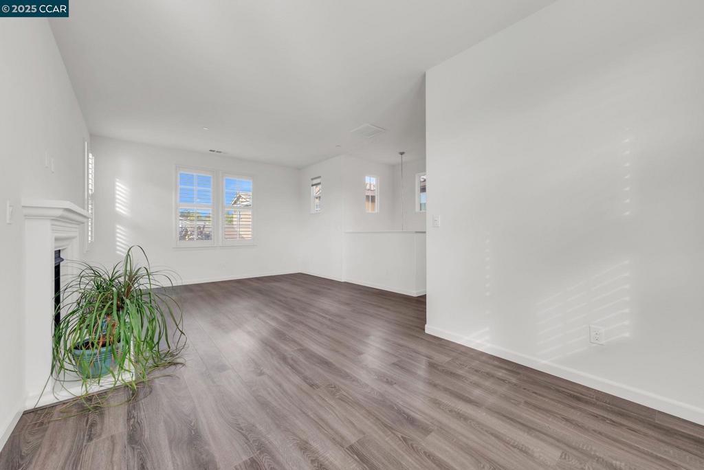 HILLTOP - Residential