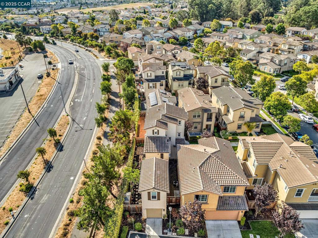 HILLTOP - Residential