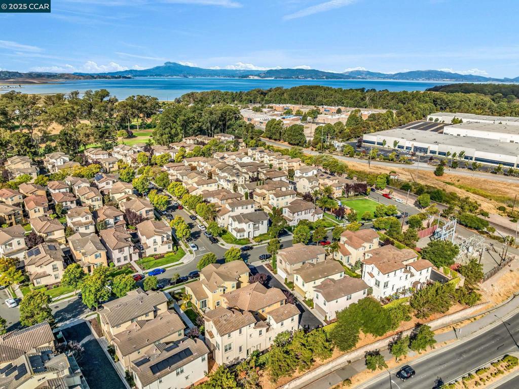 HILLTOP - Residential