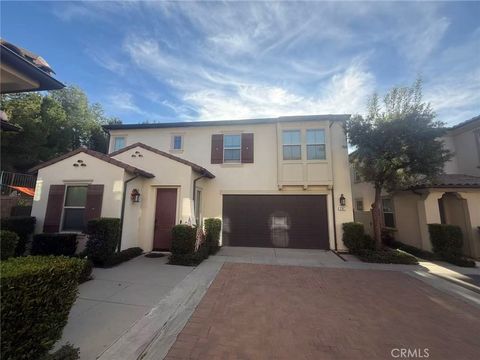 231 Bright Poppy Irvine CA 92618