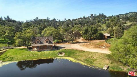 Photo of 41924 Patrick Avenue Ave #TPN4337/1, Coarsegold, CA 93614 (MLS # 26663901)