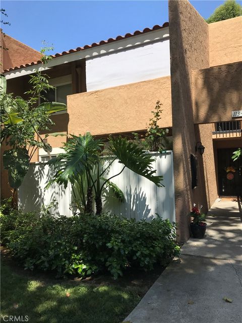 1001 W Macarthur Blvd Unit 116 Santa Ana CA 92707