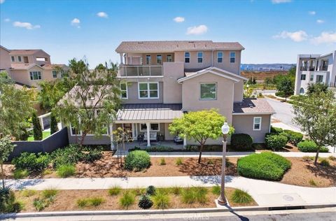 Photo of 168 Crossover, Irvine, CA 92618 (MLS # PW26090644)