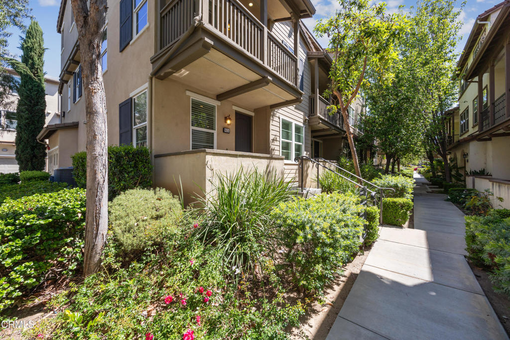 908 N Primrose Lane A