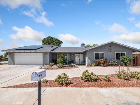 15880 Elcona Place Victorville CA 92395