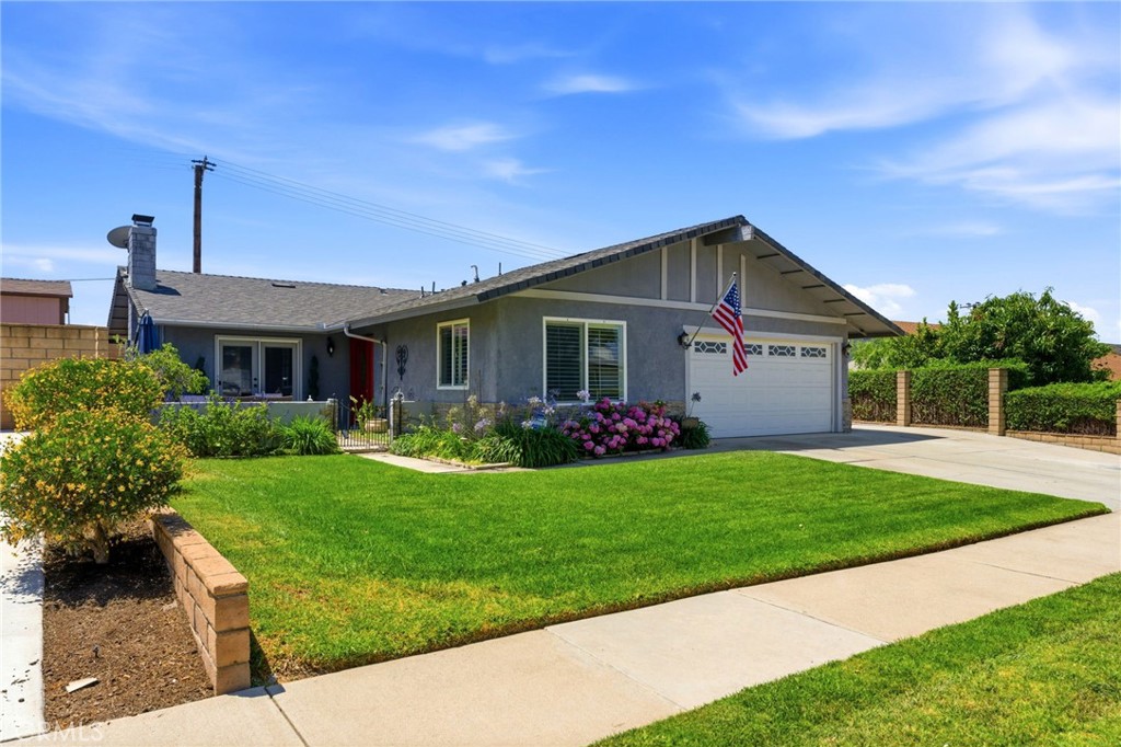 27803 Rainbow Lane