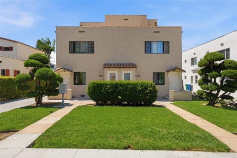 Photo of 3632 E 1st ST, Long Beach, CA 90803 (MLS # PW26185730)