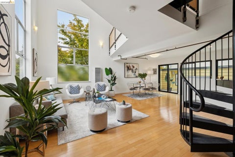Photo of 3113 Shattuck Ave AVE #5, Berkeley, CA 94705 (MLS # 41148594)