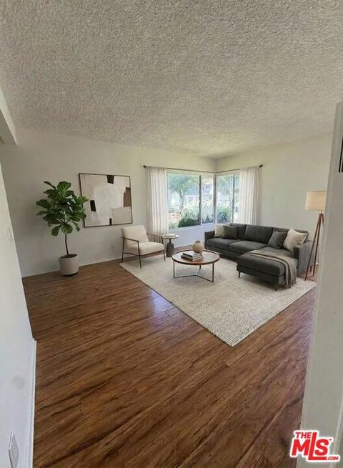 Tiny photo for 10218 Darby Avenue #1, Inglewood, CA 90303 (MLS # 26829725)