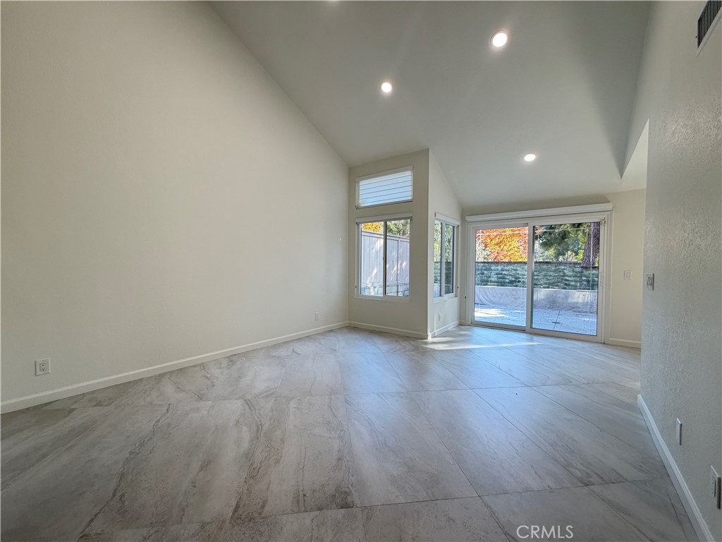 25032 Sanoria Street