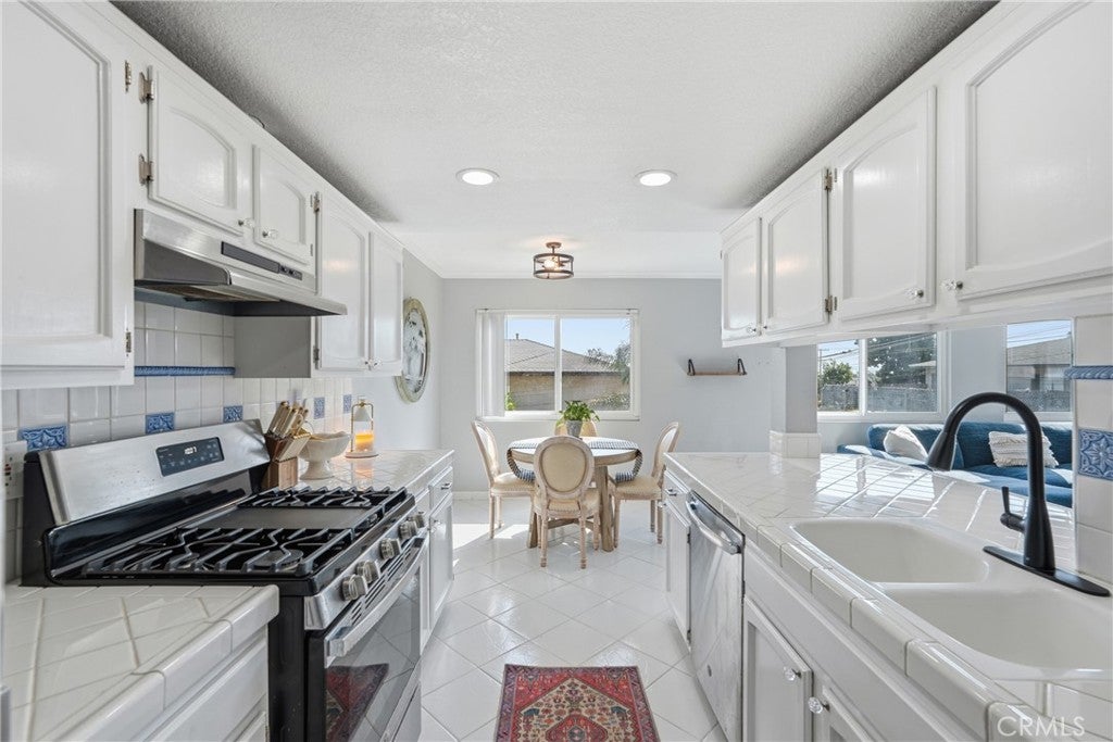 785 W 19th Street 5, San Pedro CA 90731