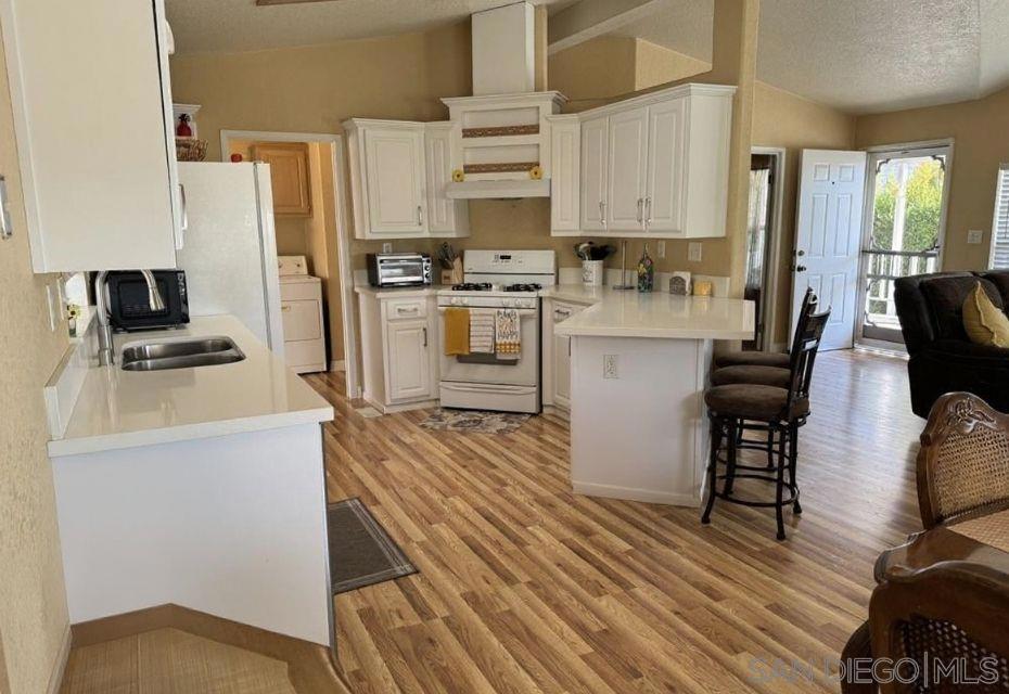 El Cajon - Manufactured In Park