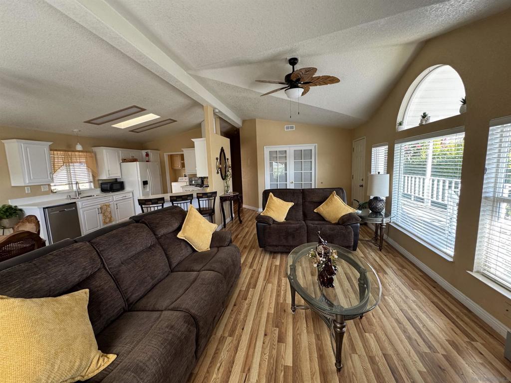 El Cajon - Manufactured In Park